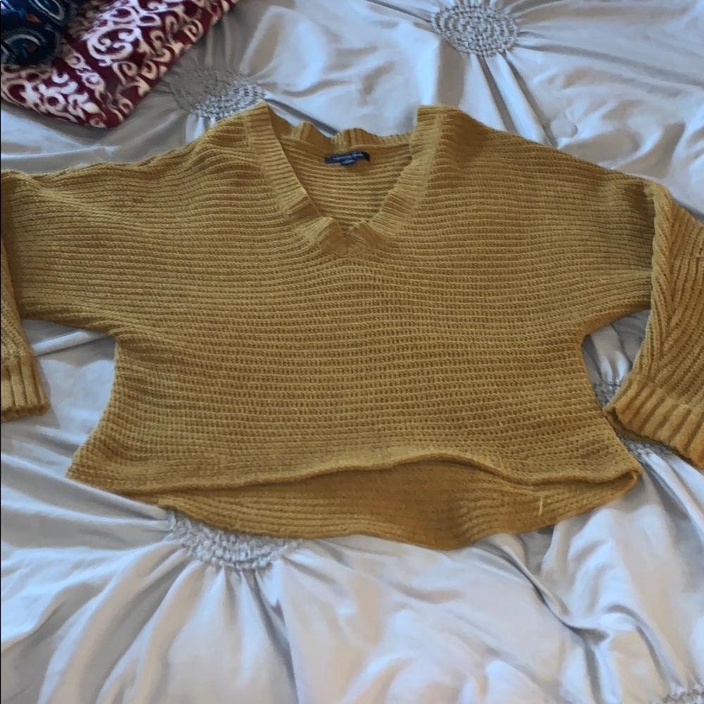 American Eagle Sweater